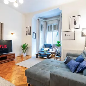 Szasz Buda Vila Apartment Apartament